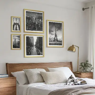 Set of 5 wall art pieces Black and white architectural icons