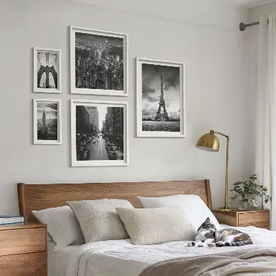Set of 5 wall art pieces Black and white architectural icons