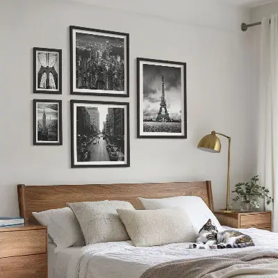 Set of 5 wall art pieces Black and white architectural icons