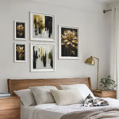 Set of 5 wall art pieces featuring elegant and modern floral motifs