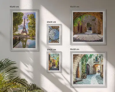 Framed photo set Charming views of European cities