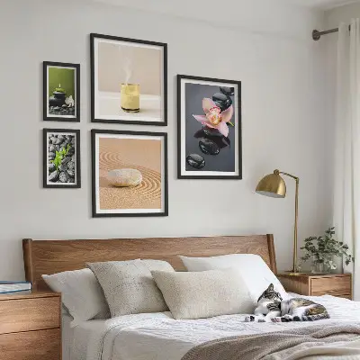 Gallery wall Relaxation zen stones orchids