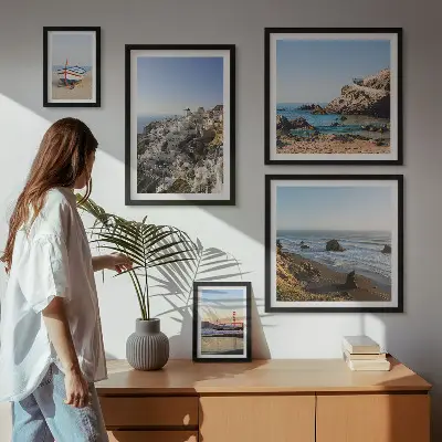 Framed photo set The town's beaches and charming views