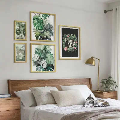 Gallery wall Plant boho accents of green