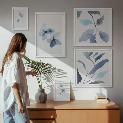 Set of 5 wall art pieces Stylish watercolor flowers
