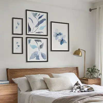 Set of 5 wall art pieces Stylish watercolor flowers