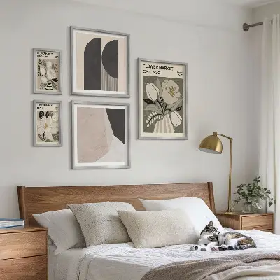 Gallery wall Stylish floral arrangements