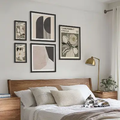 Gallery wall Stylish floral arrangements