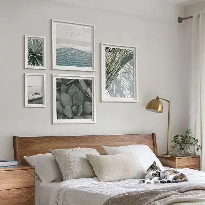 Gallery wall Tropical plants with the sea