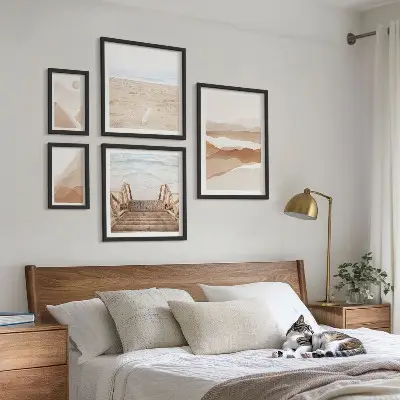 Gallery wall Minimalist beaches and mountains