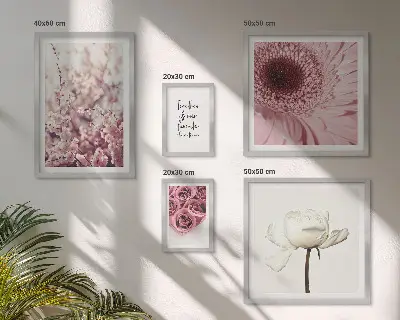 Set of 5 wall art pieces Floral romantic accents