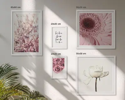 Set of 5 wall art pieces Floral romantic accents