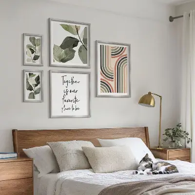 Set of 5 wall art pieces Stylish floral accents geometry
