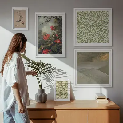Set of 5 wall art pieces with floral and bird motifs