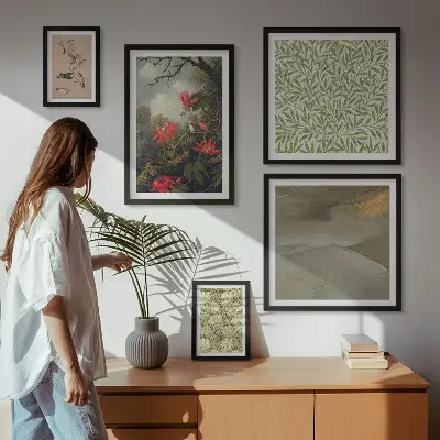 Set of 5 wall art pieces with floral and bird motifs