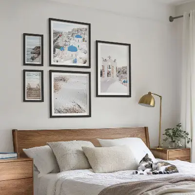 Gallery wall The white landscapes of Greece