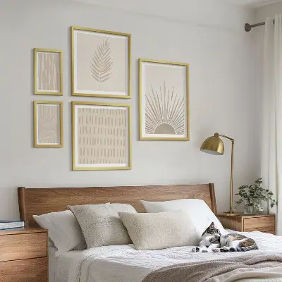 Framed photo set with nature and geometric motifs