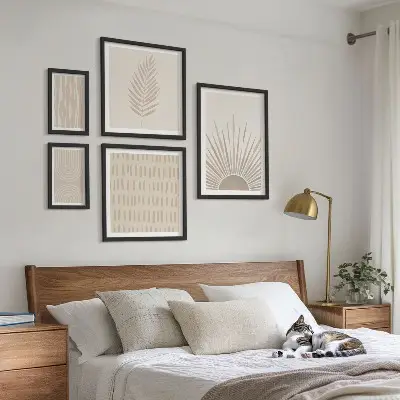 Framed photo set with nature and geometric motifs
