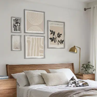 Set of 5 wall art pieces Stylish neutral plant motifs
