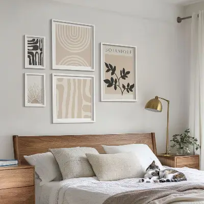 Set of 5 wall art pieces with stylish neutral plant motifs