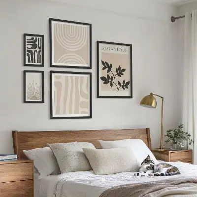 Set of 5 wall art pieces Stylish neutral plant motifs