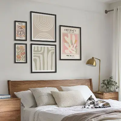 Gallery wall Stylish abstract plants