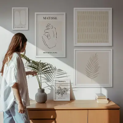 Gallery wall Minimalist style shapes