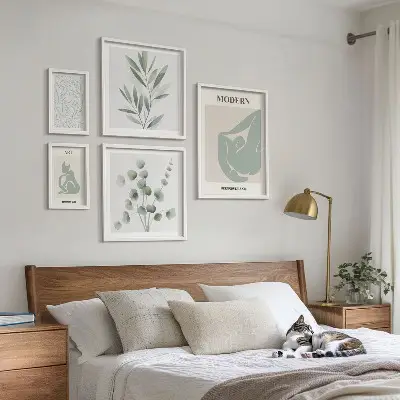 Gallery wall Stylish plant and abstract graphics