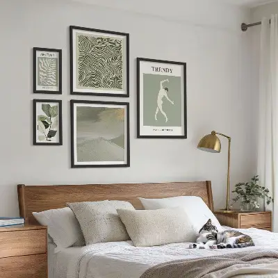 Gallery wall Stylish abstract plants