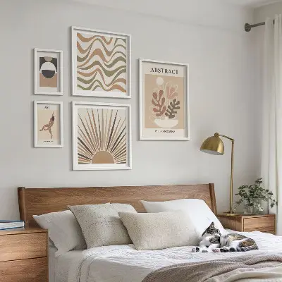 Gallery wall Stylish plant abstractions