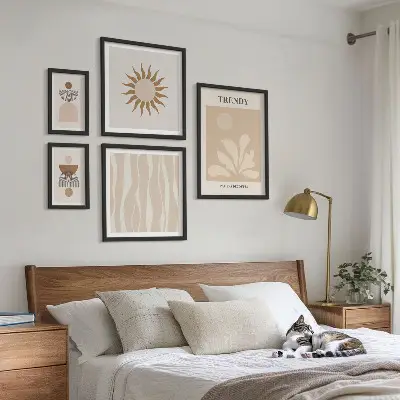 Gallery wall Stylish abstract decorations