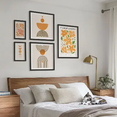 Set of 5 wall art pieces Stylish flowers and geometry