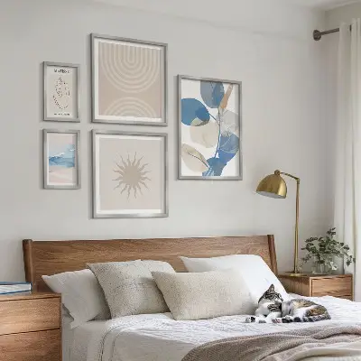 Gallery wall Stylish abstract plants