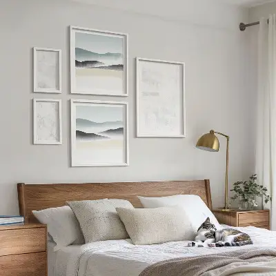 Set of 5 wall art pieces White spots abstract background