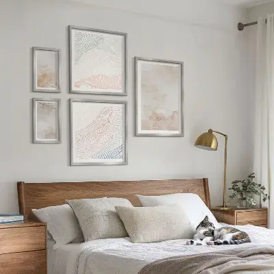 Gallery wall Watercolor leaves and spots