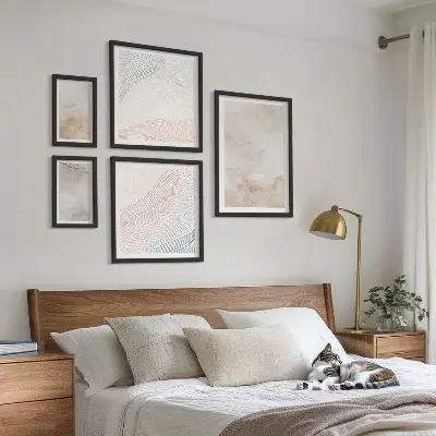 Gallery wall Watercolor leaves and spots