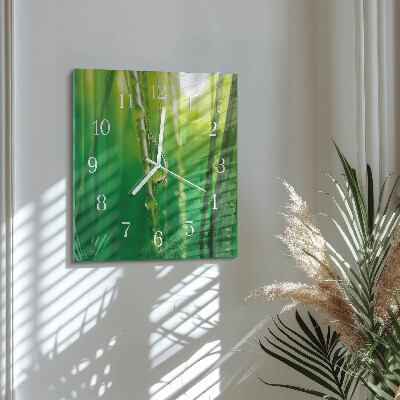 Square kitchen clock Drops on the grass