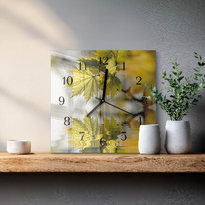 Glass clock square Maple leaf