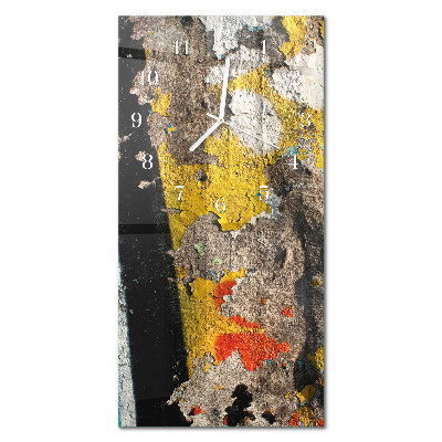 Vertical wall clock Cracked surface