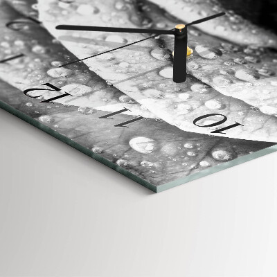 Modern vertical wall clock Rose