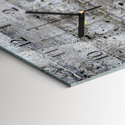 Vertical wall clock Floor