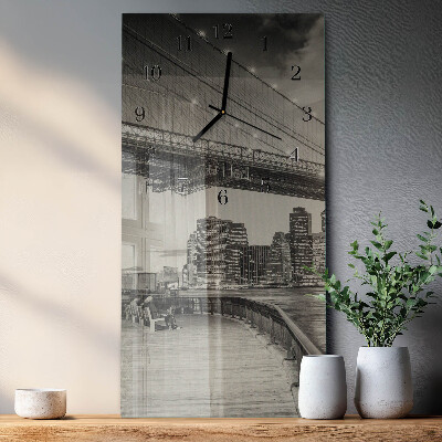 Vertical rectangular wall clock Perspectives
