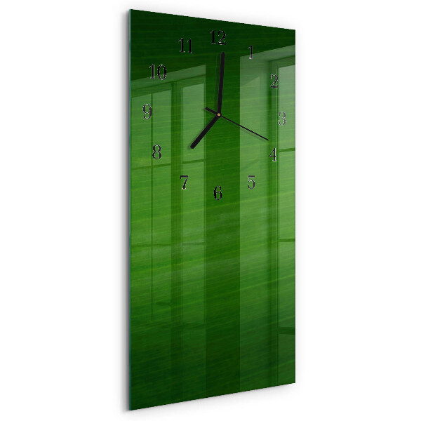 Vertical wall clock Pattern