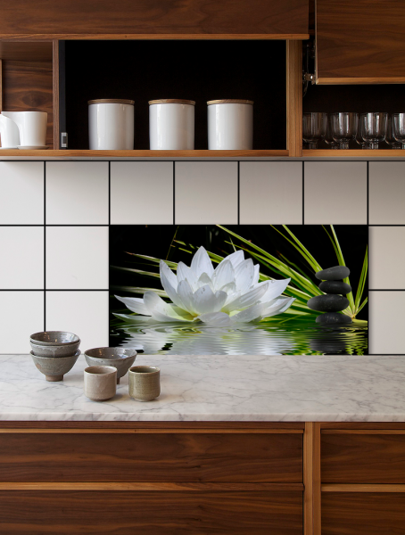 Acrylic or glass splashbacks?