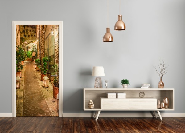 An easy way to restore your old door – DIY!
