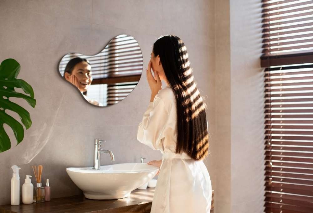 mirror for a small bathroom